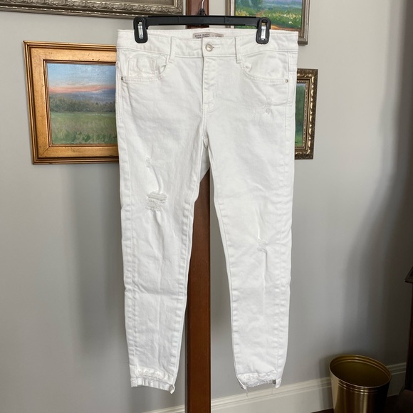 Zara White Distressed Skinny Jeans